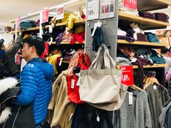-优衣库(上海虹口龙之梦店)