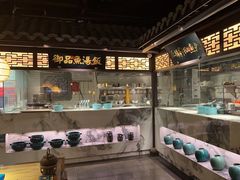 -佬麻雀·新湘菜(珠海金发购物中心店)