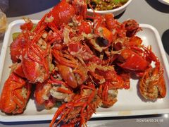 -龙巢盱眙龙虾·牛蛙·烧烤宵夜(八卦岭店)