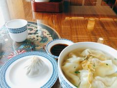 -笑来喜馄饨小笼工坊店(湖滨街店)