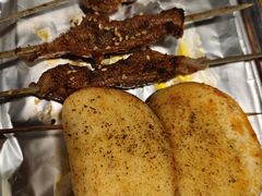 -烤满分·东北烧烤(首经贸店)