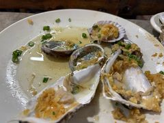 -四川小胡子海鲜(丁村万人海鲜广场店)