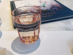 -港丽餐厅(高德置地店)