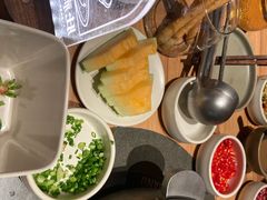 -巴奴毛肚火锅(龙湖锦艺城店)