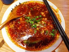 美味酸辣粉-姑娘手·陕西手工面·肉夹馍(象峰店)