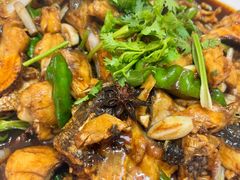 -鲁南仔·滕州炒鸡(经三路店)