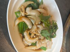 -五谷丰登农家院·地道胶东菜·海鲜烧烤(威海店)