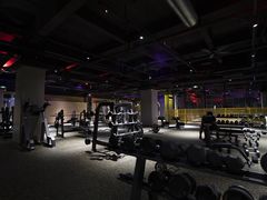 -鸿星健身连锁(广州大学商业中心店)