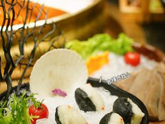 -湊湊火锅·茶憩(打浦桥日月光店)