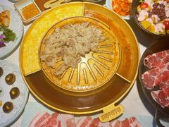 -猪啊牛呀羊啊铜盘烤肉(正大广场店)