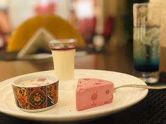 -君来湖滨饭店·玫瑰园