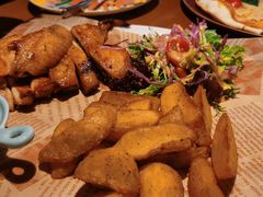 -JINNS锦时 steak&pizza(浸信会礼拜堂旧址店)