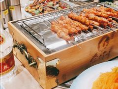 -金太阳海鲜烧烤·本地人餐厅(星海公园店)