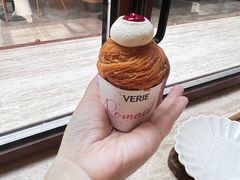 -VERIE BAKEHOUSE