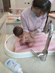 -盈月阁母婴护理中心·月子中心·月嫂育儿嫂