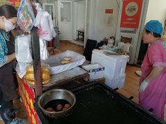-老西关黄老太牛肉烧饼