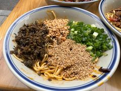 -万三面馆(青龙正街太古里店)