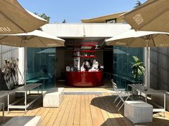 -UNI UNI(环亚凯瑟琳店)