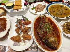 -梅利汴京烤鸭•开封豫菜地标店(东大街店)