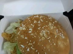 -肯德基(平江新城店)