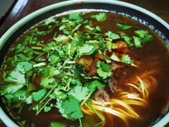 金牌半筋半肉面-旺泉餐饮店·清真牛肉面馆