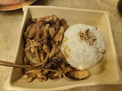 烤牛肉浇饭-桃屋日本料理(清华科技园店)