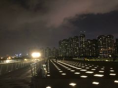 -南京眼步行桥