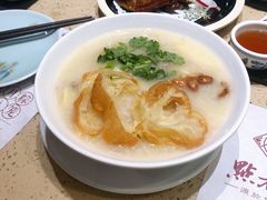 荔湾艇仔粥-点都德(春熙路群光广场店)