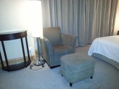 椅子稍微一般了点-大连富丽华大酒店