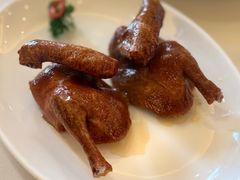 烤乳鸽-利苑酒家(华熙国际店)