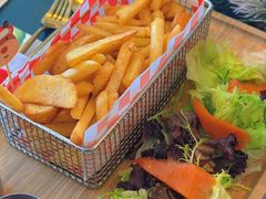 -ins森林童话餐厅coffee&bistro