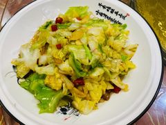 -湖南人家湘菜馆(镇江路店)