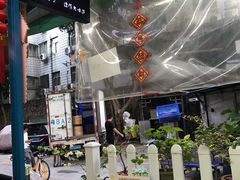 -小梁哥云吞面(黄贝岭店)