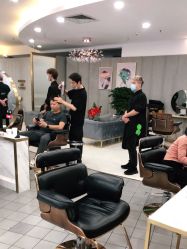 -八佰伴8008星级形象店