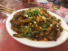 -明月食府(二区干二路店)