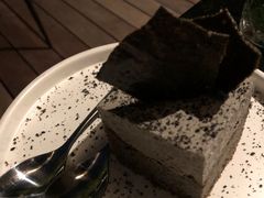 西班牙巴斯克黑芝麻奶酪蛋糕-The Rug Cafe(王府中环店)