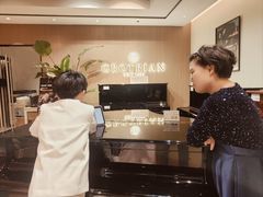 -柏斯音乐艺术中心·钢琴·吉他(上音店)