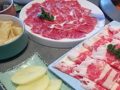 -狼头山火锅 KTV欢唱·烤串(理工大学店)