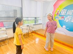 -蓝话筒·少儿成人演讲口才·主持朗诵·戏剧表演(大华第一坊店)