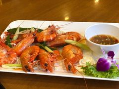 -两兄弟Song Pee Nong(2号店)