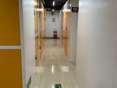 -安东易迷你自助仓储寄存仓库(草桥店)