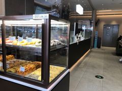 面包甜点陈列柜-奈雪的茶(时代天街店)