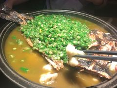 翡翠青椒烤黔鱼-烤匠麻辣烤鱼(环球中心店)
