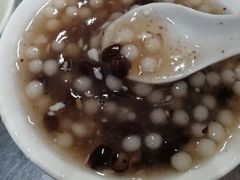 -芳婆糕团店(王府大街店)