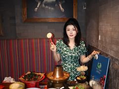 -雀舞云南菜(天津天河城购物中心店)