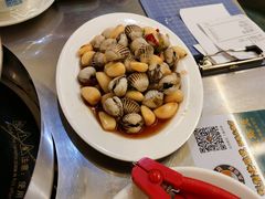 -胡须佬鸡煲四季火锅店(石厦西村直营店)