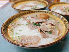 -肇兴特色牛肉粉