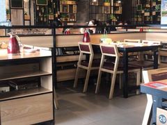 大堂-彤德莱火锅(薛家岛利群店)