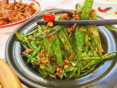 -堂瓦里·33年传统赣菜(第一街区店)