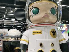 -泡泡玛特POPMART(侨福芳草地店)